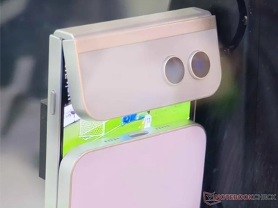外折筆記本與手機外接鏡頭 MWC 2025的創意鉸鏈與未來生活